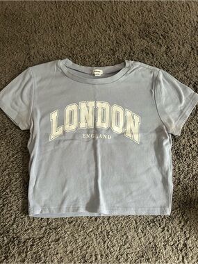 Garage Light Blue London England Graphic Crop Tee
